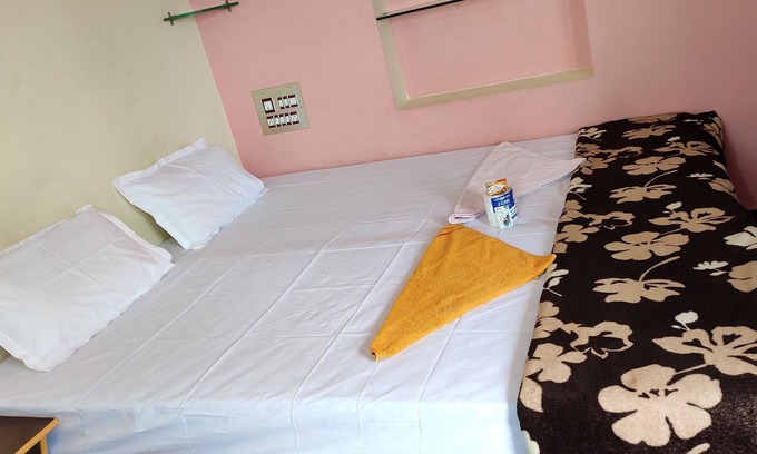 Kamalapur House | 10 Minutes from World Historical Monuments