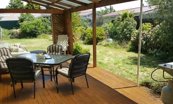 Motueka House | 10 Minutes to Kaiteriteri and Abel Tasman Park