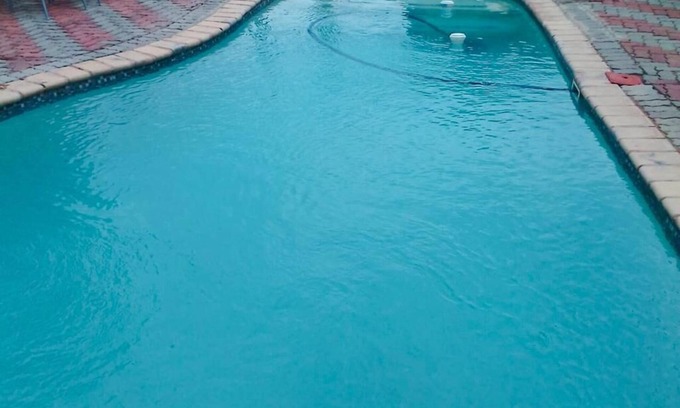 Burgersfort Bed & Breakfast | 10 minutes to the shopping mall,