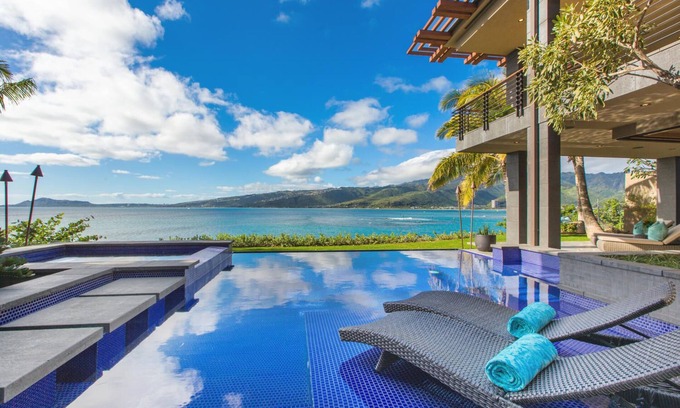 Hawaii Kai House | 10% Off Summer Special! Luxury Oceanfront Estate: Ocean House