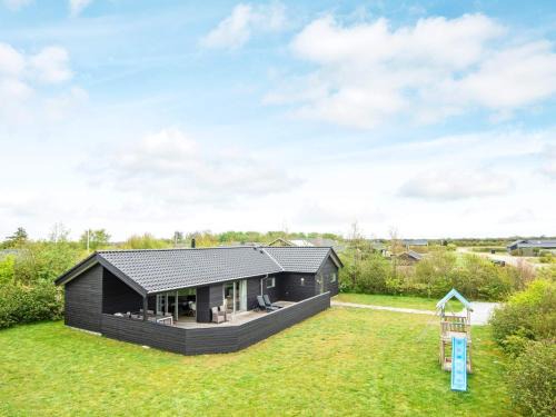 Skaven Strand House | 10 person holiday home in Tarm-By Traum