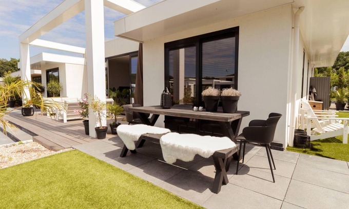 Zeewolde Resort | 100 m² Resort ∙ 2 bedrooms ∙ 4 guests