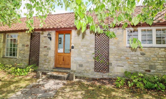 Hinton Cottage | 105 m² Cottage ∙ 2 bedrooms ∙ 4 guests