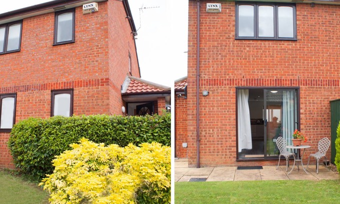 Thrapston Cottage | 105 m² Cottage ∙ 2 bedrooms ∙ 4 guests