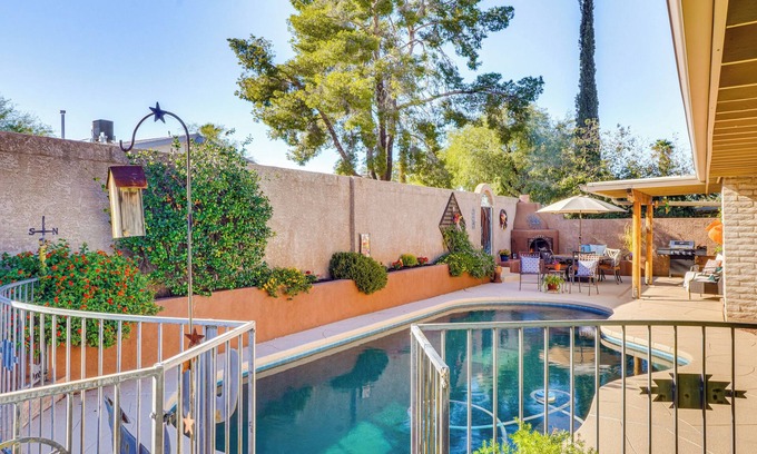 Tucson House | 11 Mi to Sabino Canyon: SW-Style Home in Tucson