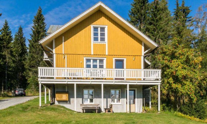Sotkamo House | 110 m² House ∙ 4 bedrooms ∙ 10 guests