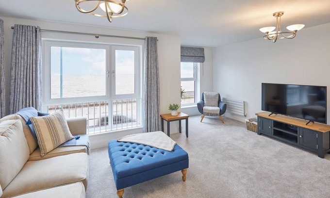 Whitley Bay House | 111 m² House ∙ 4 bedrooms ∙ 8 guests