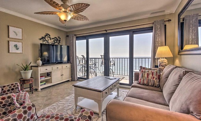 Lower Grand Lagoon Apartment | 11th-Floor PCB Condo with Ocean View, Walk to Dining
