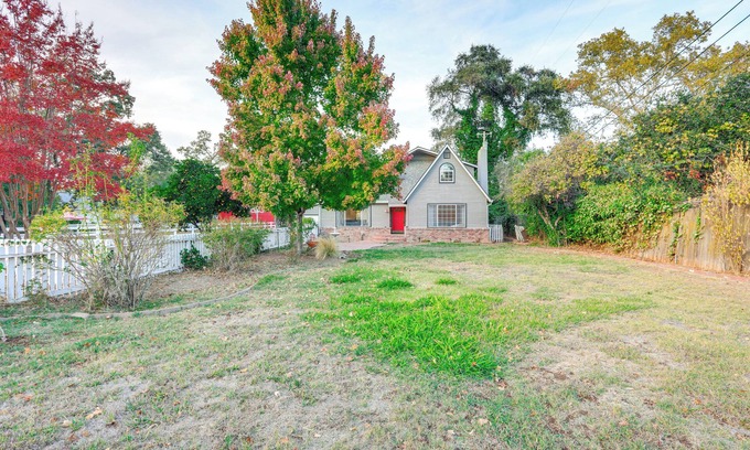 Fair Oaks House | 12 Mi to Folsom Historic District: NorCal Getaway