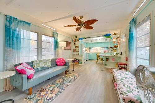 Kalkaska House | 12 Mi to Skiing Manistee Lake Cottage with Fire Pit