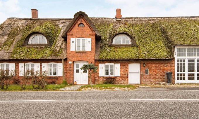 Hojer House | 12 person holiday home in Højer