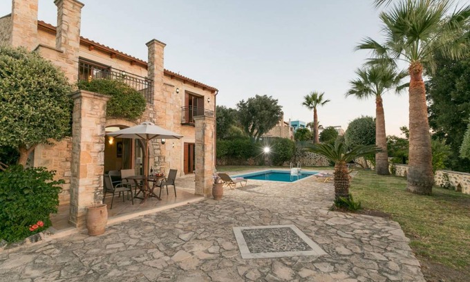 Agia Triada House | 120 m² House ∙ 3 bedrooms ∙ 6 guests