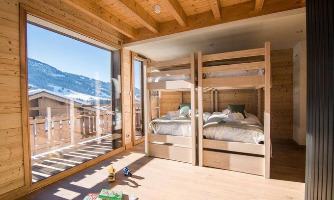 Praz-sur-Arly Ski Chalet | 130 m² Chalet ∙ 3 bedrooms ∙ 9 guests