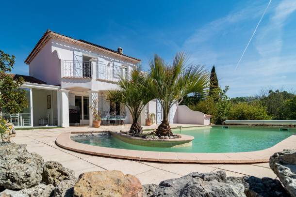 Gonfaron House | 130 m² House ∙ 3 bedrooms ∙ 6 guests