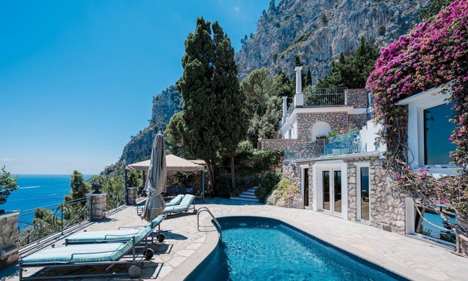 Marina Piccola Villa | 130 m² Villa ∙ 2 bedrooms ∙ 4 guests