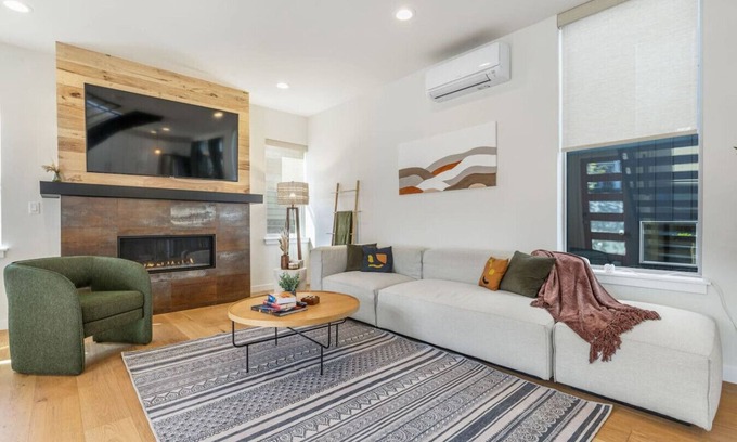 North Beacon Hill Villa | 140 - Central Oasis: Roof Terrace