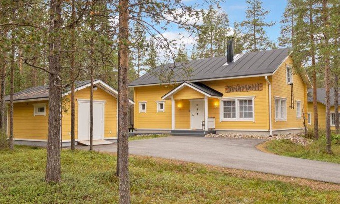 Sirkka House | 140 m² House ∙ 4 bedrooms ∙ 10 guests