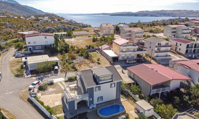 Cesarica House | 140 m² House ∙ 6 bedrooms ∙ 12 guests
