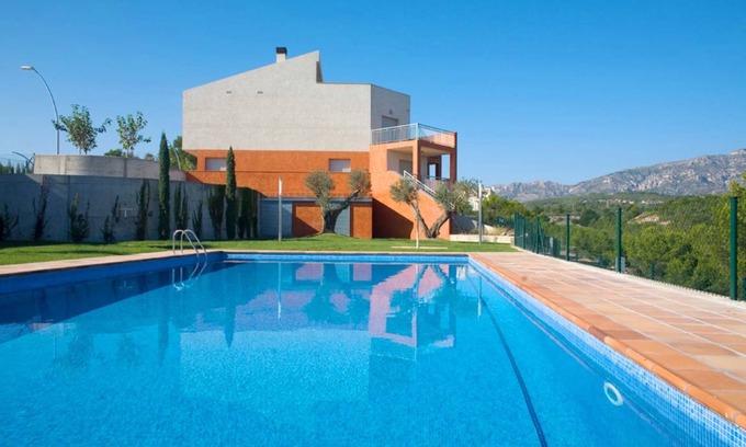 L Almadrava Villa | 140 m² Villa ∙ 4 bedrooms ∙ 7 guests