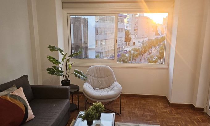 City Centre Apartment | 142 NIC 1 - Stay City Life 1 Apartment