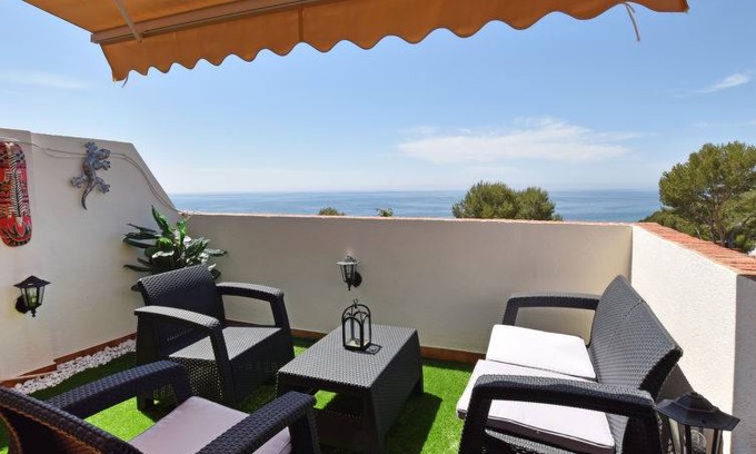 Tamarit House | 150 m² House ∙ 4 bedrooms ∙ 8 guests