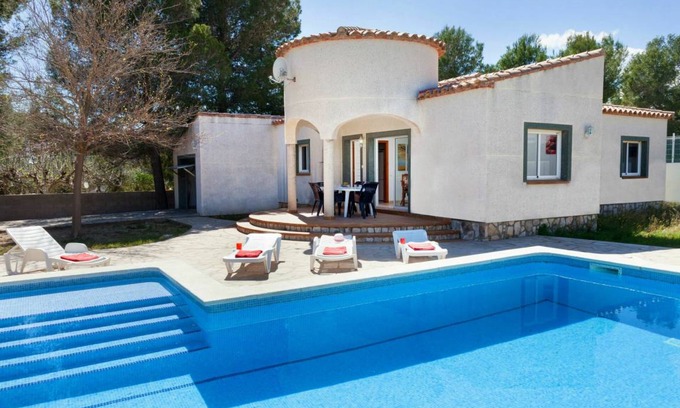 Les Tres Cales Villa | 150 m² Villa ∙ 4 bedrooms ∙ 10 guests