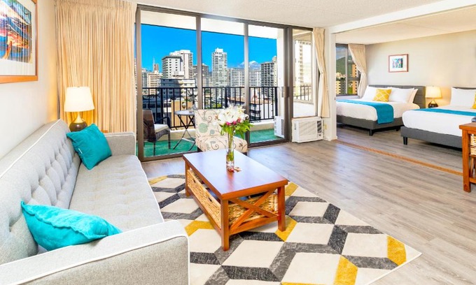 Waikiki Apartment | 15th Floor Ocean View - 1 Block to Beach - AC, Parking, WiFi