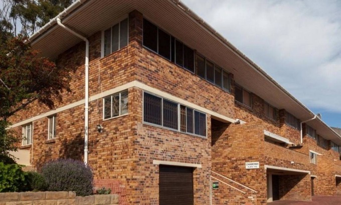 Sea Point House | 160 m² House ∙ 3 bedrooms ∙ 6 guests