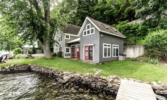 Town of Jerusalem House | 165+ private feet of direct lake frontage, with dock, grill, kayak