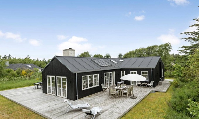 Slette Strand House | 170 m² House ∙ 6 bedrooms ∙ 12 guests