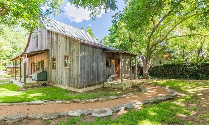 Fredericksburg House | 178 m² House ∙ 3 bedrooms ∙ 8 guests