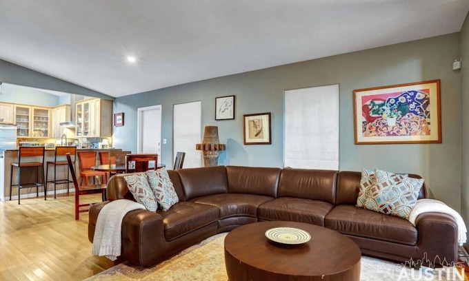 Bryker Woods Apartment | 1803 Mohle xxxxxxxxx