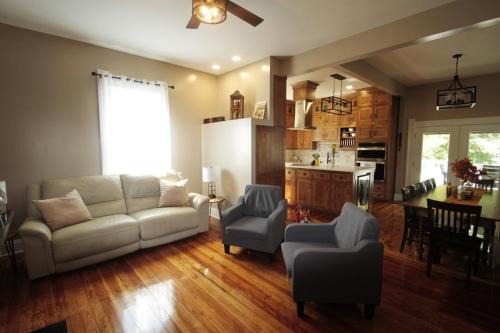 Georgetown House | 1880s Georgetown Jewel