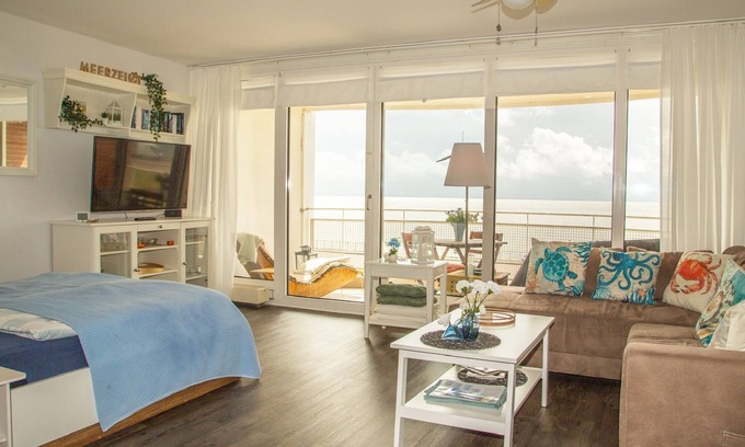 Innenhafen Apartment | 189 Apartment Meerzeit - Meerzeit Apartment mit Südbalkon und Meerblick