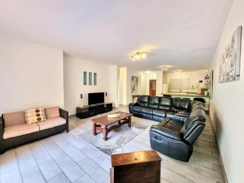 Umhlali Beach Apartment | 19 Bay Ridge