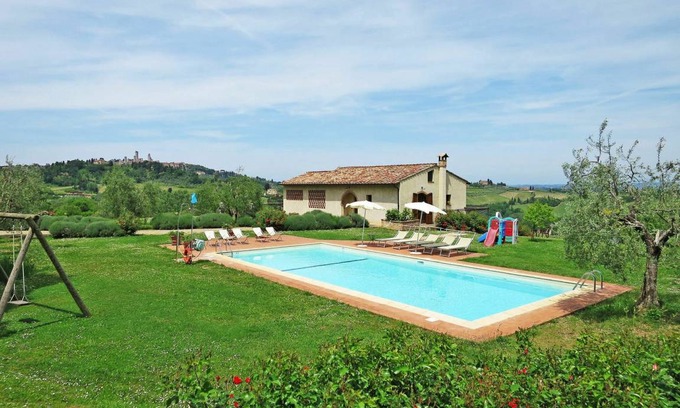 San Gimignano Villa | 190 m² Villa ∙ 5 bedrooms ∙ 10 guests