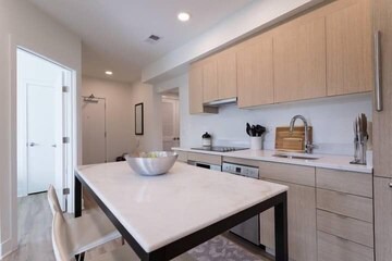 Cardozo Apartment | #1901-2-Long Term in Washington