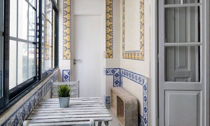 Sao Jorge de Arroios Hostel | 1924 B & B - Queen Room 1
