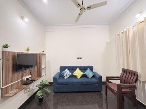 Mysore House | 1BHK Opposite Mysore zoo, Kamadhenu Homestay
