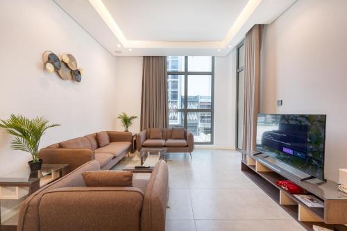 Al Satwa Apartment | 1BHK Retreat with Modern Touches