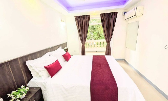 Colva Apartment | 1BHK with Pool & Gym– 4min walk to Beach- rated Exceptional and Guest favourite