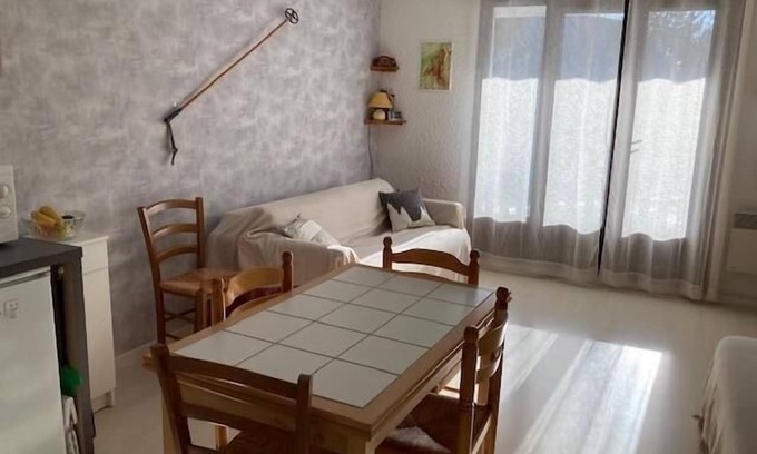 Correncon-en-Vercors Apartment | 1st floor, balcony, tv, 30m², Villard de Lans