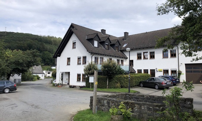 Sundern Apartment | 2. Apartment mit 44 qm/Provisorisch Angelegt, Wird Weiter Bearb