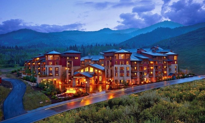 Park City Cabin | 2 Bd 3 BA Ski/Ski Out at Hilton Sunrise Lodge Hotel in Canyons Village Park