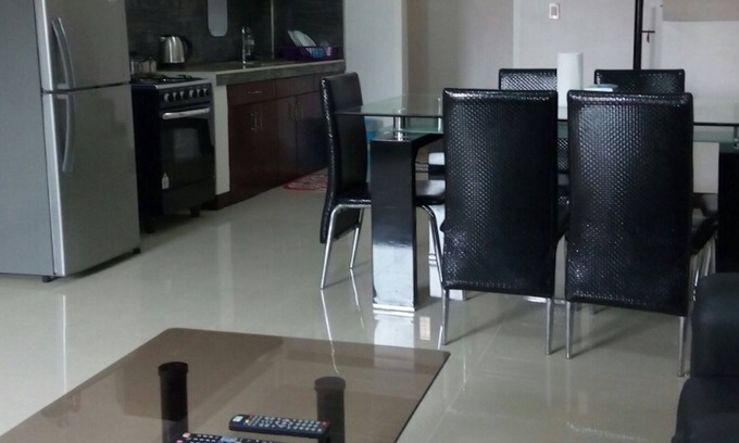 Angeles City Apartment | 2-bdrm With car free on monthly rental near Clark, Angeles City