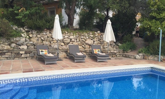 Periana House | 2 beautiful Casitas in Periana, with spectacular views to Lake Vinuela.