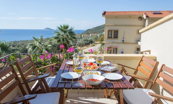 Kalkan Apartment | 2 bed 2 bath - Popular Mediterranean Complex Apartment - Very central location