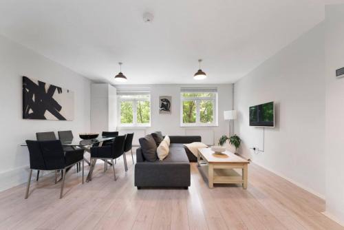 Finsbury Park Apartment | 2 Bed Apartment- Finsbury Park Station B