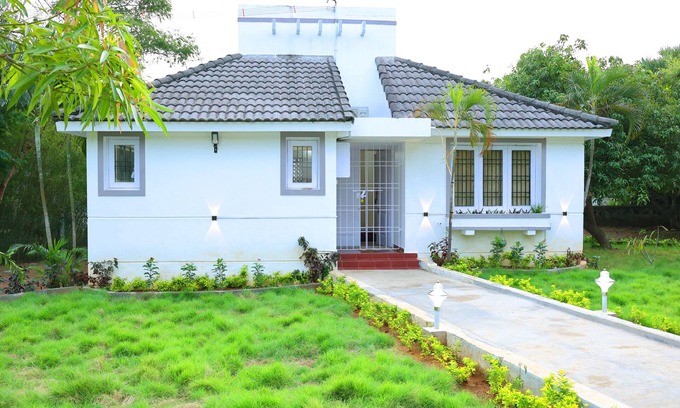Kalpakkam Villa | 2 Bed Room Self Cooking Villa with Lawn