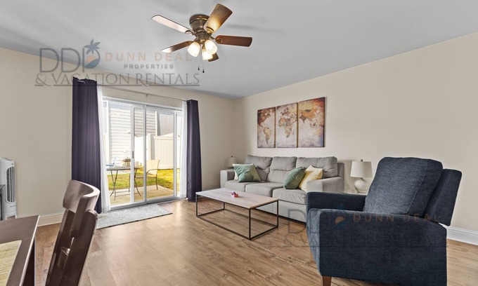 Biloxi Condo | 2 bedroom 1.5 bathroom in the heart of Biloxi, MS.